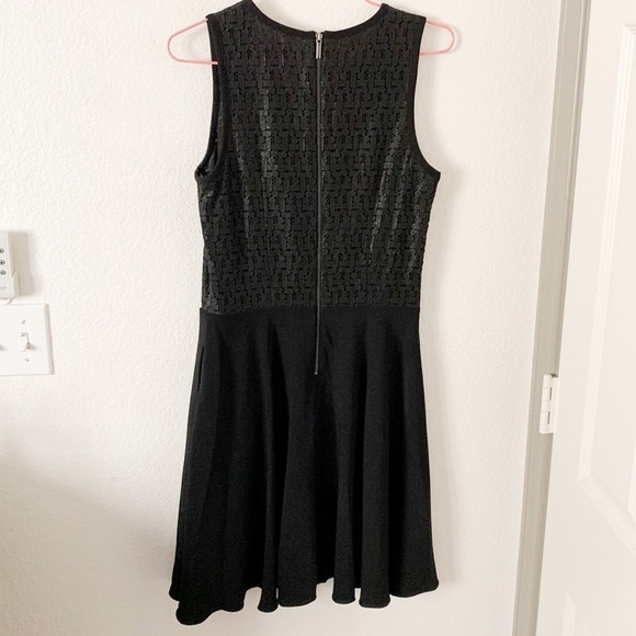 Armani Exchange V Neck Midi Dress - Picture 2 of 13